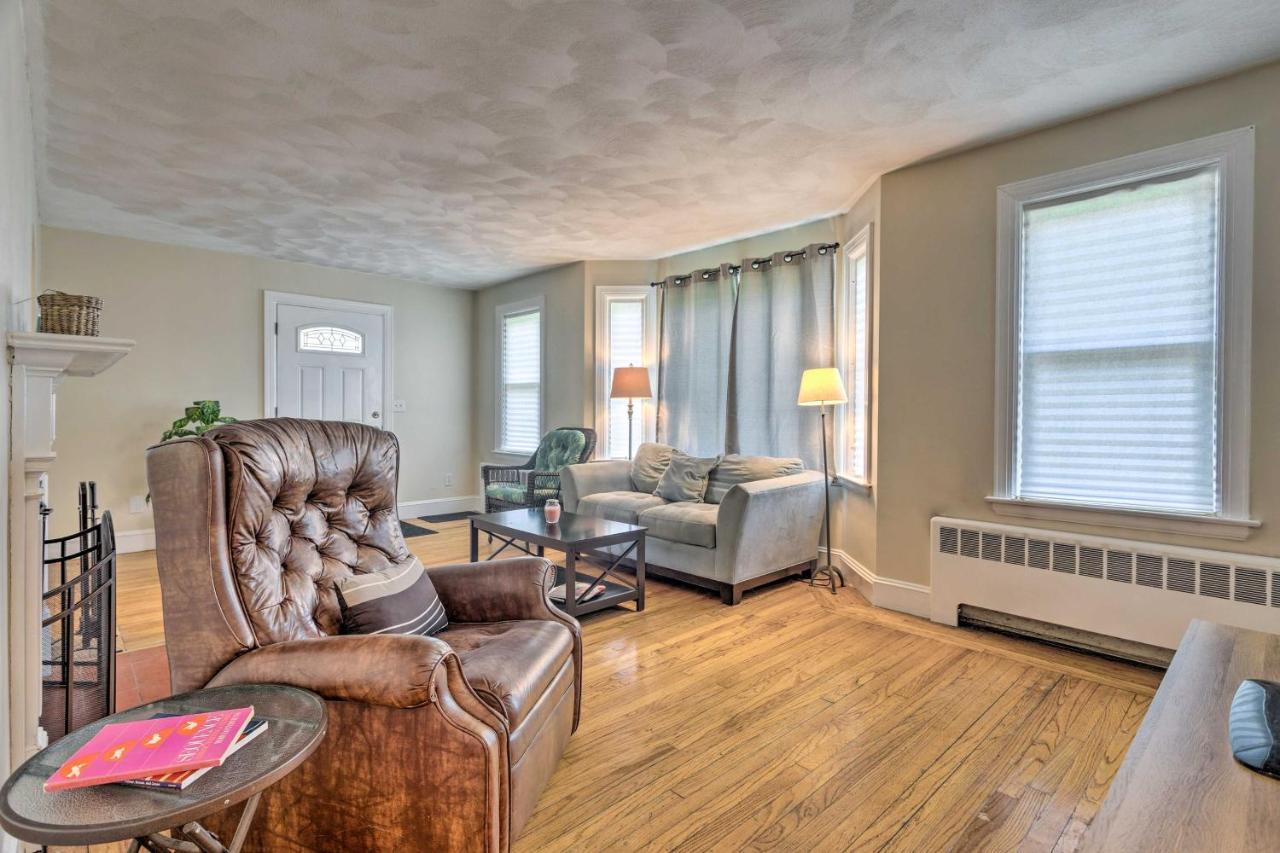 Cozy Middletown Home Near Beaches And Newport! Exterior photo