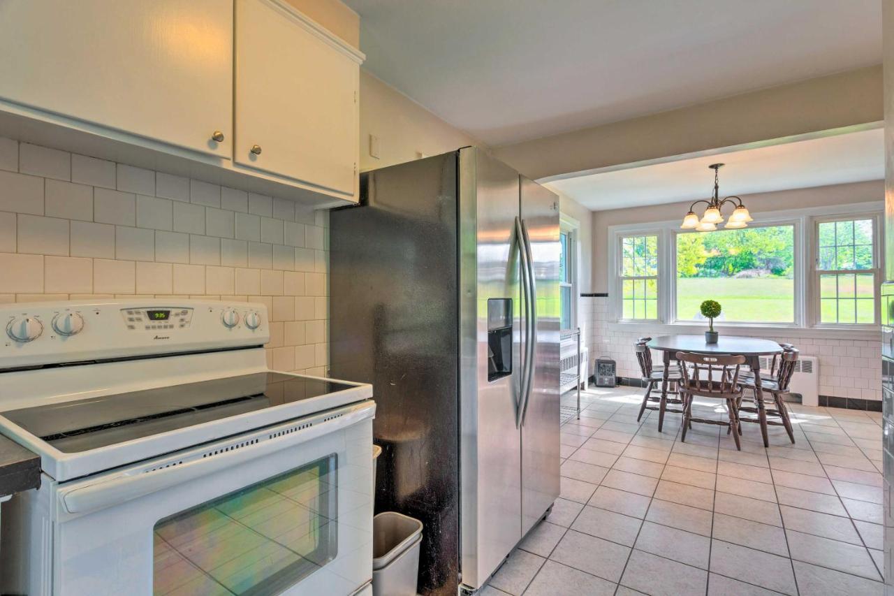 Cozy Middletown Home Near Beaches And Newport! Exterior photo