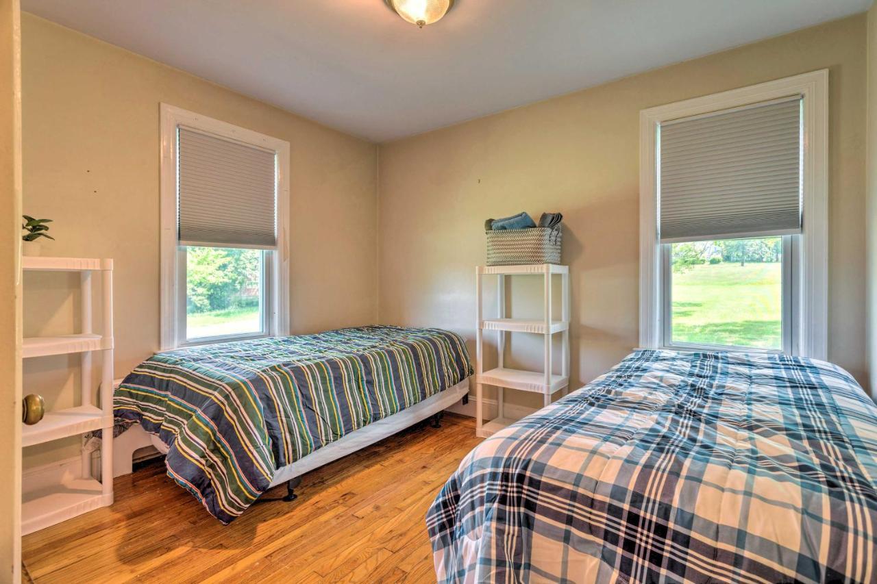 Cozy Middletown Home Near Beaches And Newport! Exterior photo